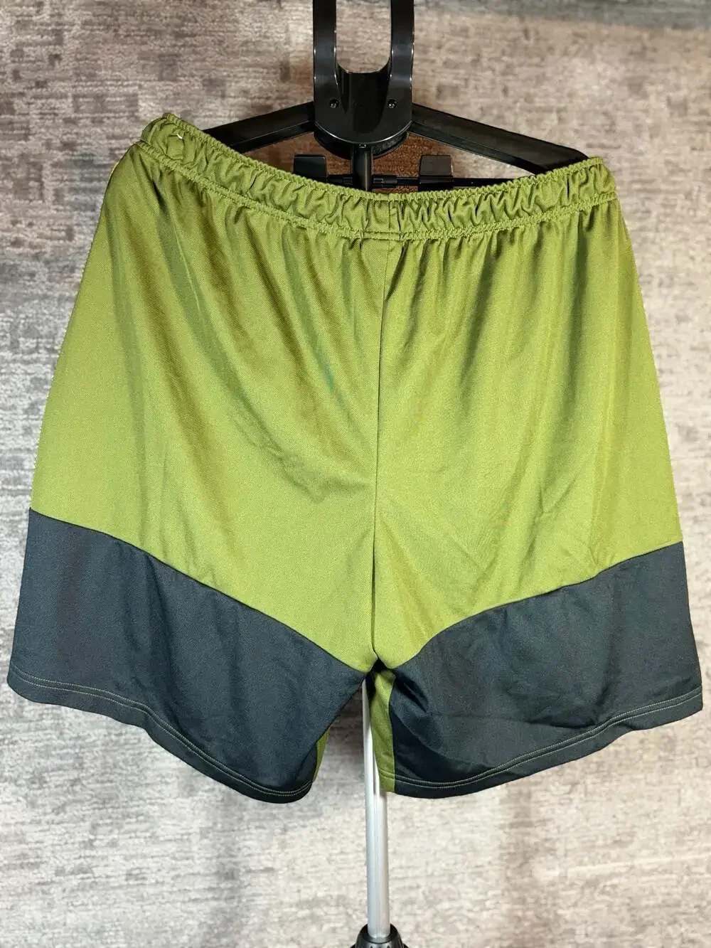 Nike Men's Dri-FIT Hybrid Training Shorts DM5944 Olive Green
